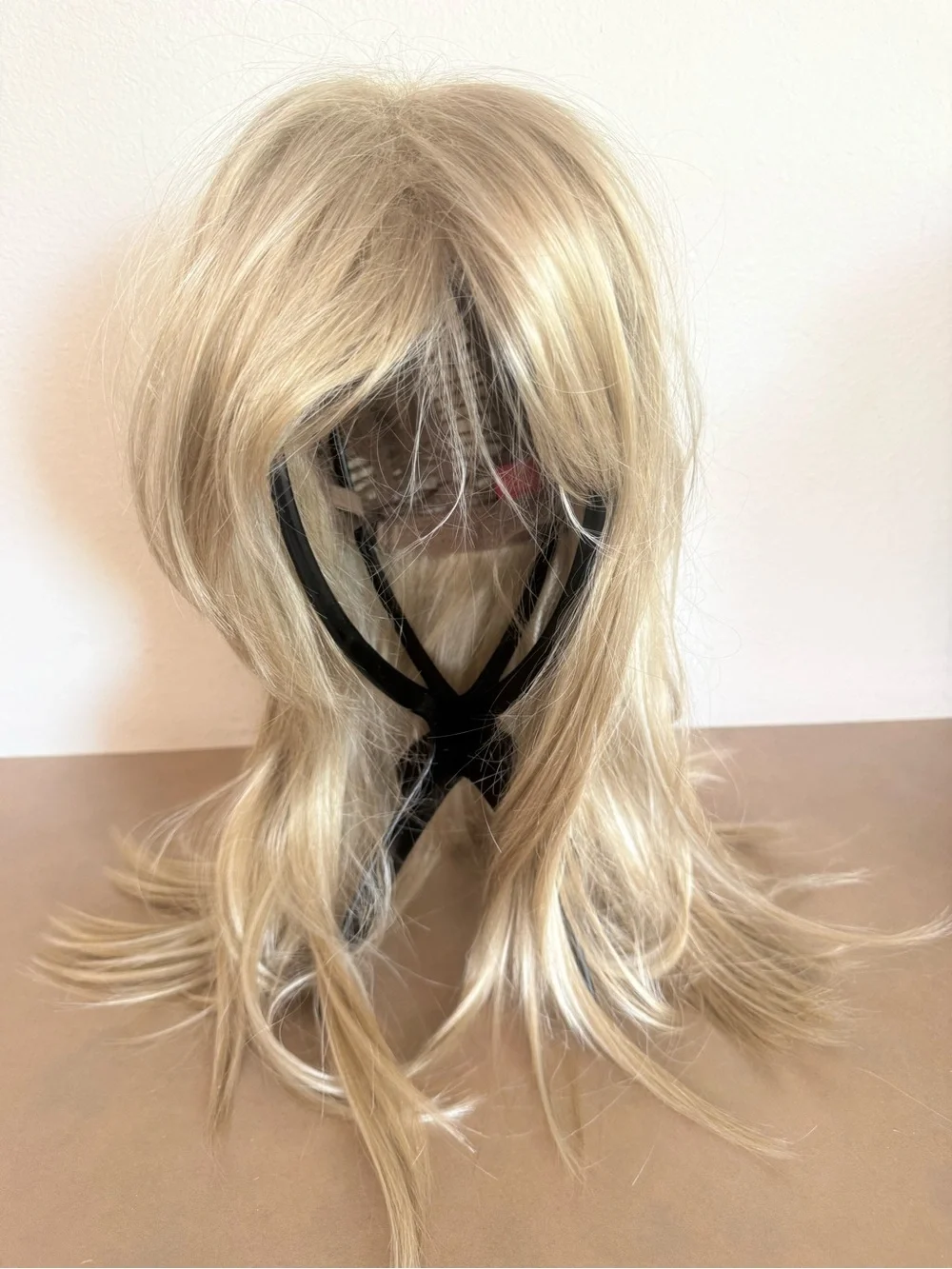 Blonde Women’s Wig with Fringe